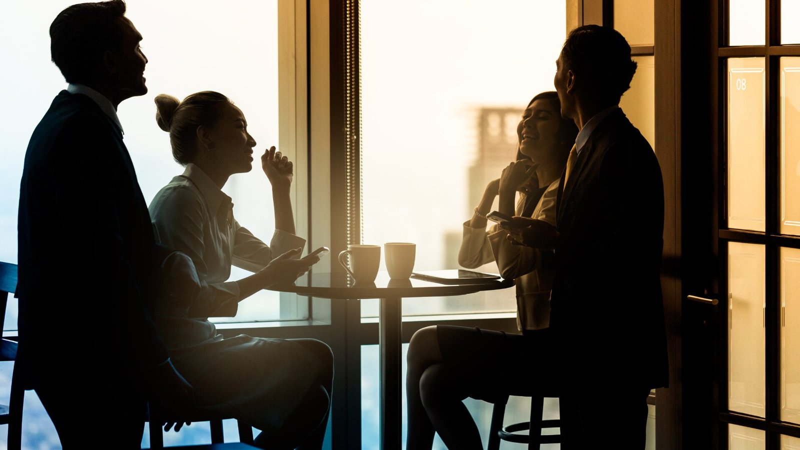 Clocking Success: The Hidden Link Between Punctuality and Employee ...